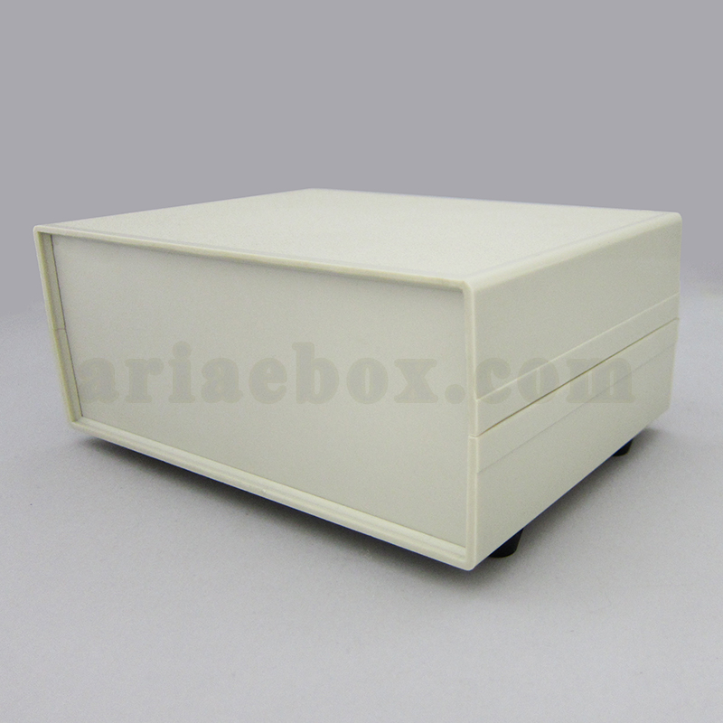 نمای سه بعدی باکس ابزارآلات الکترونیکی رومیزی 15-4